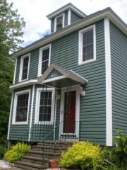 1822 4th St, Defreestville, NY 12144-1546