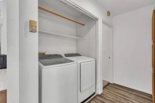 8970 Vista Campo Way, Elk Grove CA  95758-6266 exterior