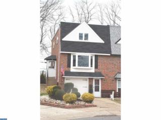 1332 Wales Pl, Philadelphia, PA 19116-1529