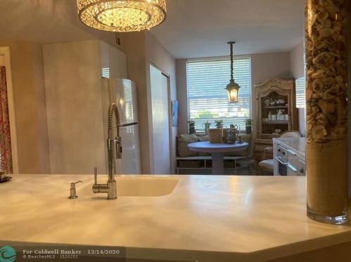 16 Willowbrook Ln, Delray Beach, FL 33446-1637