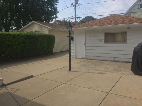 2041 34, Milwaukee WI 53208-1967 exterior