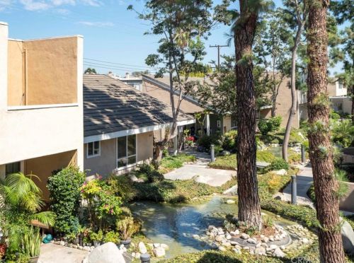 10772 Knott Ave, Stanton, CA 90680-1970