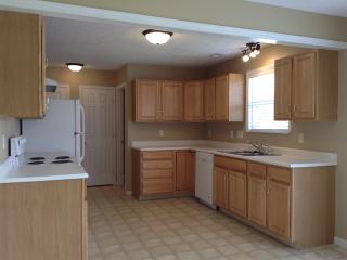 8722 Franklin Trenton Rd, Franklin OH  45005-3935 exterior