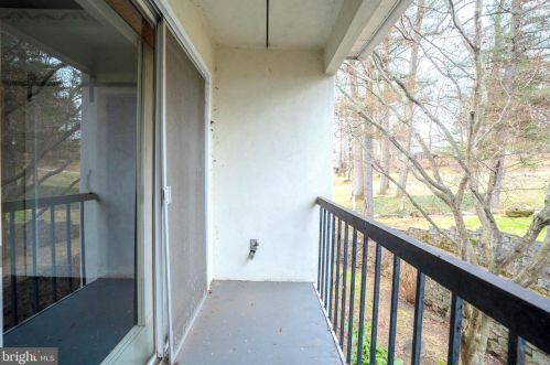 285-6 Chelsea Cir, Newtown Square PA  19073-2104 exterior