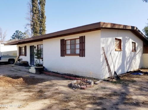 4350 Ware St, Tucson, AZ 85711-4860