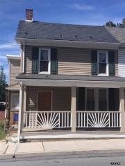 38 Pleasant Ave, Yoe, PA 17313-1820