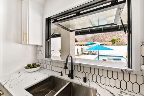 52170 Avenida Ramirez, La Quinta CA  92253-5228 exterior
