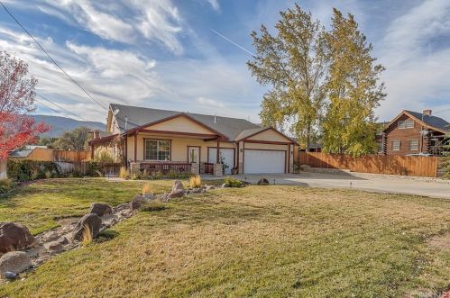 1013 Eagle Ln, Frazier Park, CA 93225-9639