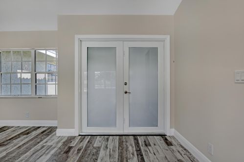 6200 Pitch Ln, Boynton Beach, FL 33437-4126