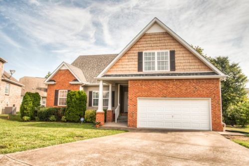 2313 Cloudgrove Pt, Antioch, TN 37013-1191
