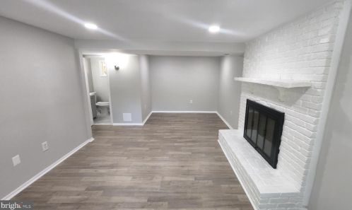 12912 Kingswell Dr, Woodbridge VA  22193-5036 exterior