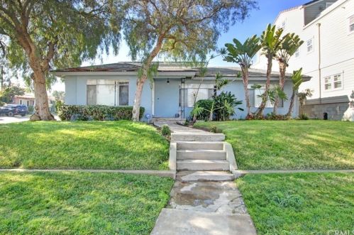 801 Delaware St, Huntington Beach, CA 92648-4723