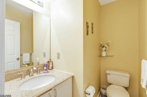 30 Marrow St, Newark NJ  07103-3151 exterior