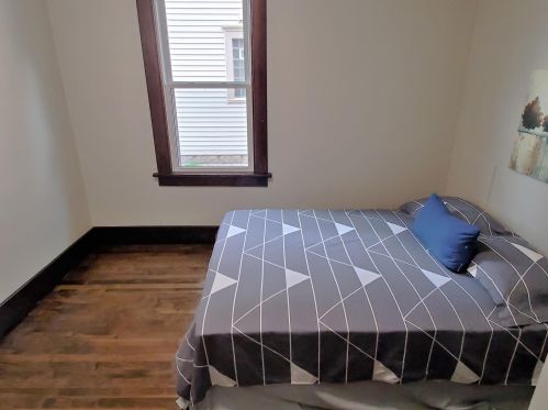 2137 62, Milwaukee WI 53213-2053 exterior