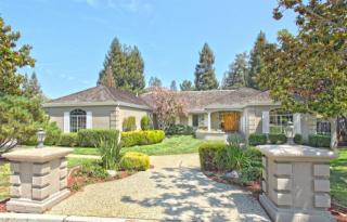 12362 Beauchamps Ln, Saratoga, CA 95070-6518