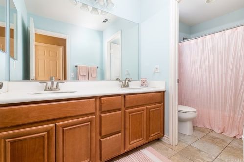 27404 Lock Haven Ct, Temecula CA  92591-4423 exterior