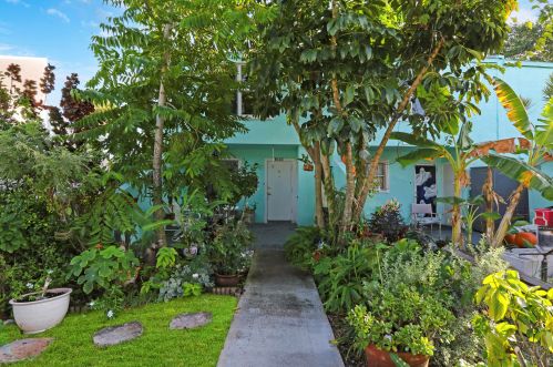 910 Shorewinds, Fort Pierce FL 34949-1537 exterior