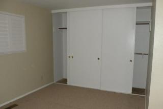 740 Birchwood Dr, Lodi, CA 95240-0403