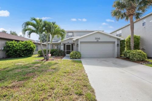 15046 Spinaker Ct, Naples, FL 34119-4807