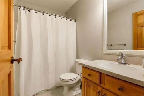 1420 138th Ave, New Johannesburg WI  54017-6821 exterior