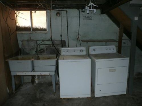 1247 Ingham St, Pittsburgh PA 15212-2842 exterior