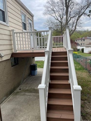 2562 Flint Ave, Bronx NY  10475-1004 exterior