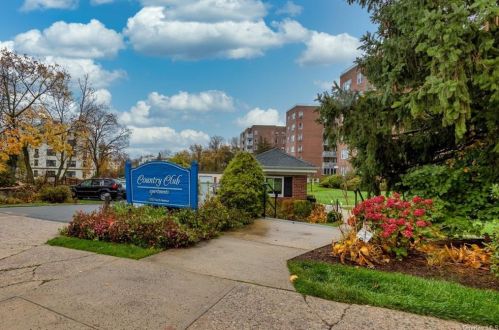 1255 North Ave, New Rochelle NY  10804-2605 exterior