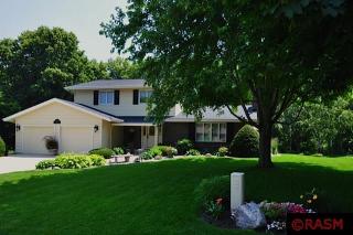 15 Crown Hill Ln, Mankato, MN 56001-4986