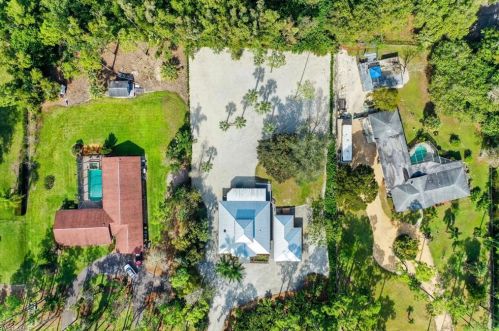 5544 Cynthia Ln, Naples FL  34112-5454 exterior