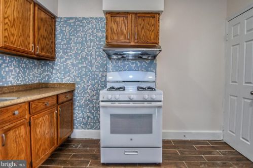 3824 Darien St, Philadelphia PA  19148-0053 exterior
