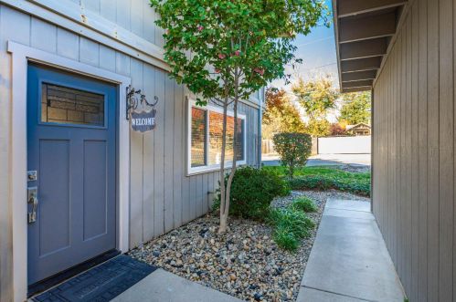 7434 Ranch Ave, Citrus Heights CA  95610-7462 exterior