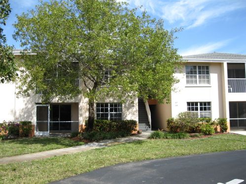 240 10th St, Delray Beach FL  33444-4048 exterior