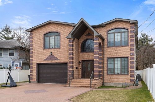 759 Broadway, Woodsburgh, NY 11598-2949