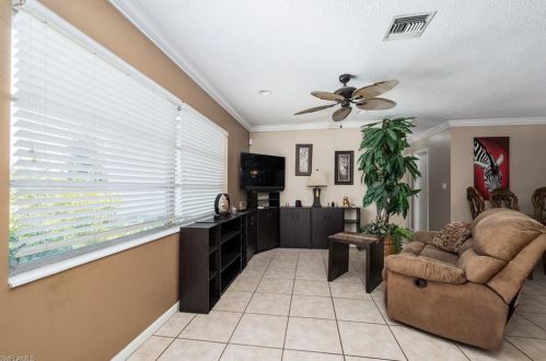 112 Starview Ave, Lehigh Acres, FL 33936-7042