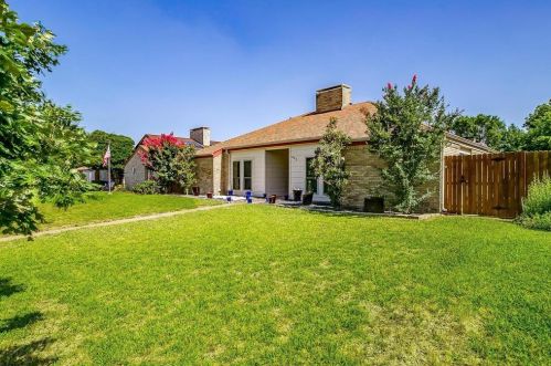 409 Campbell Ct, Richardson, TX 75080-3412