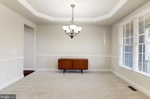 5410 Dabneys Mill Ct, Haymarket VA  20169-4519 exterior