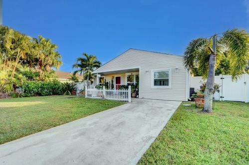 10562 Fascination Ln, West Palm Beach, FL 33411-3043