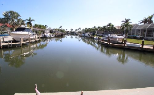 955 Goldenrod Ave, Marco Island, FL 34145-0027