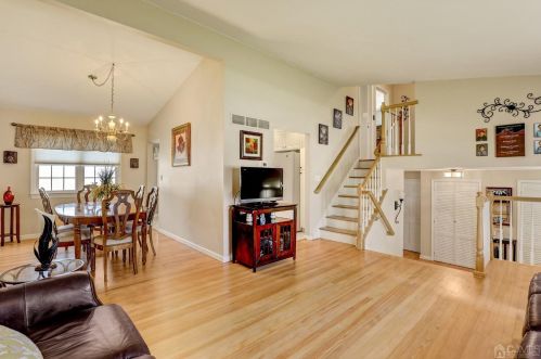 14 Twain Ave, Old Bridge NJ  08857-2109 exterior