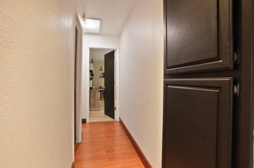 9020 Lismore Dr, Elk Grove CA  95624-2661 exterior