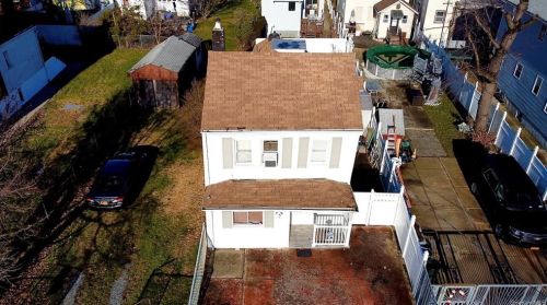 2919 Meyers St, Bronx, NY 10461-6143
