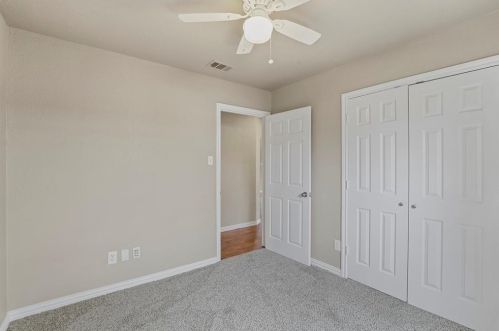 2004 Cedar Crest Blvd, Dallas TX 75203-4316 exterior