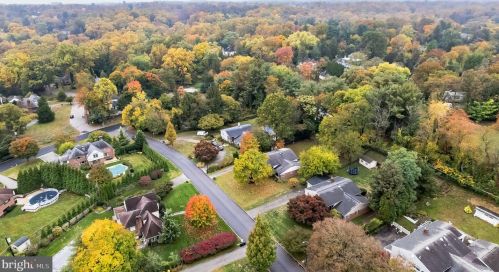 1112 Sandringham Rd, Cynwyd, PA 19004-2023