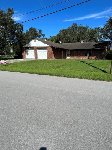 2333 Antiquera St, Fort Pierce, FL 34953-2436
