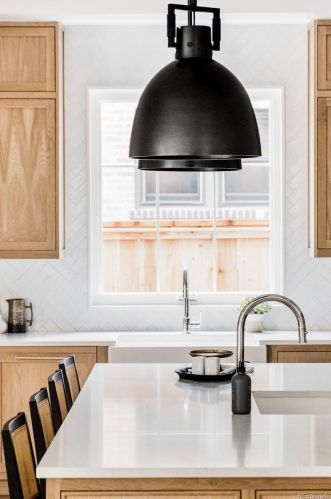 875 York St, Denver CO 80206-1408 exterior