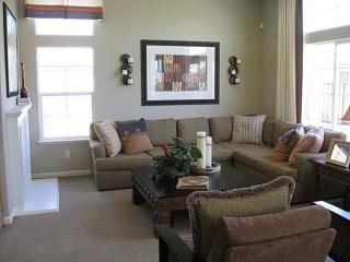 1917 Campos Ave, Woodland, CA 95776-5317