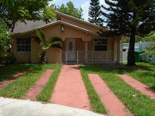 13005 68th Ter, Miami, FL 33183-2436