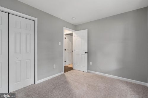 14676 Alps Dr, Woodbridge VA  22193-3322 exterior