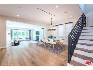 321 La Jolla Ave, Los Angeles CA  90048-2230 exterior