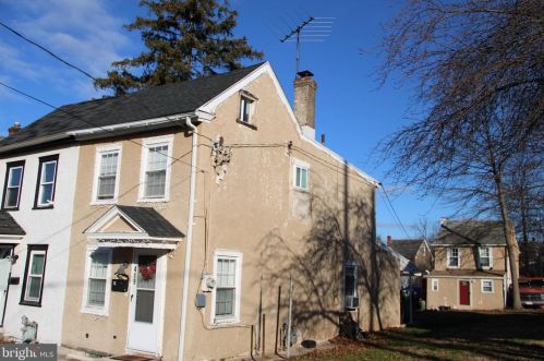 419 Lincoln Ave, Pottstown, PA 19464-4777